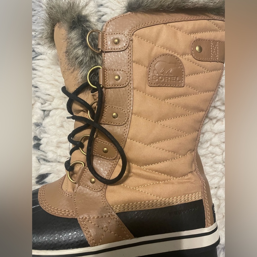 Sorel Tofino Boot- Women's size 10
